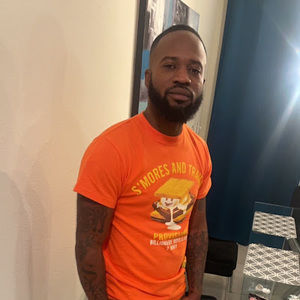 Meet your Posher, Troy